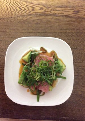 簡単おつまみマグロたたきとアボカド-レシピのメイン写真
