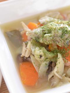 鍋で煮込むだけ。きのこと白身魚のスープ-レシピのメイン写真