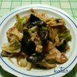 ❇きのこ❇が美味しい肉野菜炒め☺