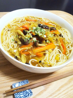 【めんつゆで簡単】カレーうどん風つゆ-レシピのメイン写真