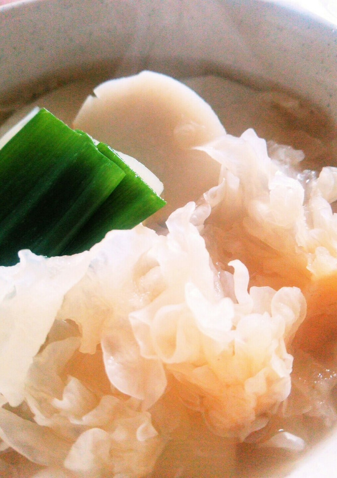 薬膳白きくらげと里芋のうるるんスープ-レシピのメイン写真