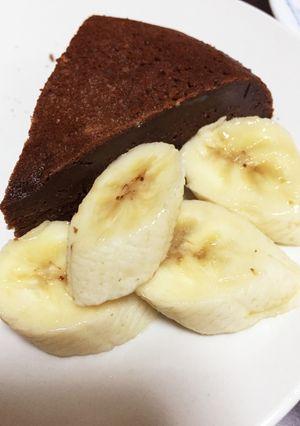 HMと炊飯器でチョコケーキ-レシピのメイン写真