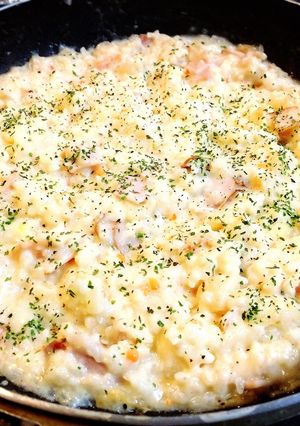 簡単、フライパンで冷やご飯チーズリゾット-レシピのメイン写真