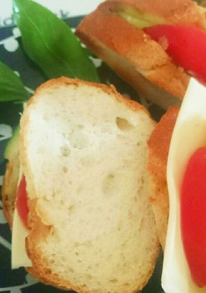 ﾌﾗﾝｽﾊﾟﾝ ﾄﾏﾄ&ﾁｰｽﾞｻﾝﾄﾞ-レシピのメイン写真