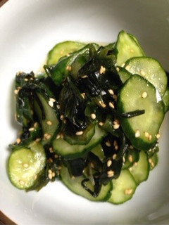 簡単！きゅうりとわかめの酢の物-レシピのメイン写真