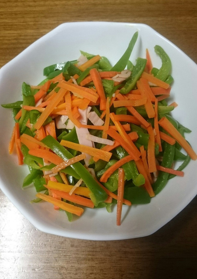 ピーマンとにんじんの野菜炒め-レシピのメイン写真