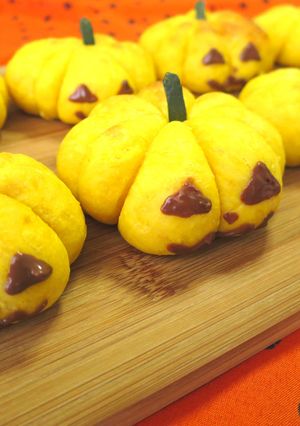 【ハロウィン】本物そっくりカボチャパン♪-レシピのメイン写真