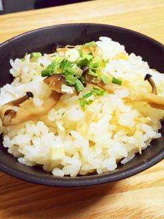 きのこのあっさり塩炊き込みご飯-レシピのメイン写真