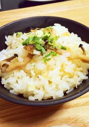 きのこのあっさり塩炊き込みご飯-レシピのメイン写真