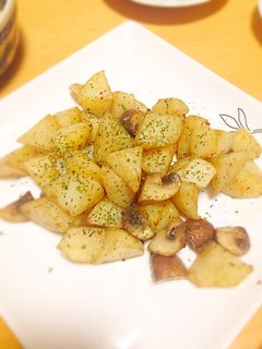 じゃがいものアンチョビバター炒め-レシピのメイン写真