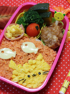 デコ弁♡玉子そぼろでネコちゃん弁当-レシピのメイン写真