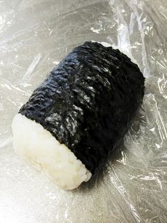手を汚さず簡単☆俵おにぎり-レシピのメイン写真
