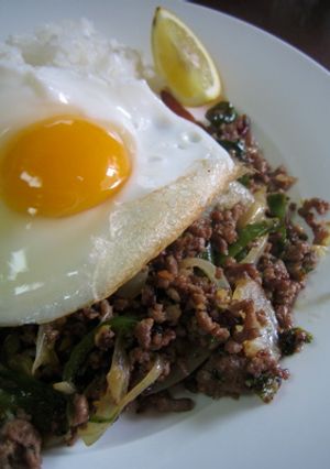 挽肉のバジル炒めご飯（ガイパットガパオ）-レシピのメイン写真