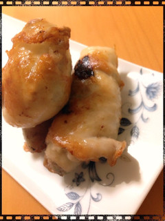 中身はあっさり!鳥皮餃子-レシピのメイン写真