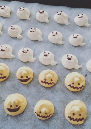 メレンゲクッキー de ハロウィンおばけ-レシピのメイン写真