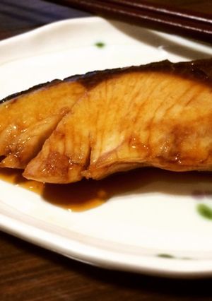 ぶりのバター醤油照り焼き♪-レシピのメイン写真