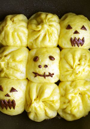 ハロウィンに☆かぼちゃカレーまん-レシピのメイン写真