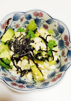 栄養満点！アボカドとお豆腐の和え物-レシピのメイン写真