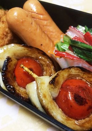 お弁当に！おつまみに！！トマトの竹輪巻き-レシピのメイン写真