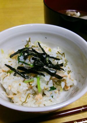 炊飯器で作る大人の鮭炊き込みご飯-レシピのメイン写真