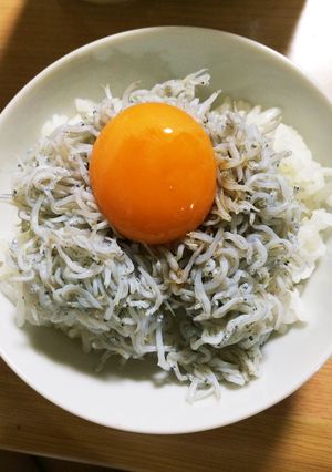 卵かけごはんinしらす-レシピのメイン写真
