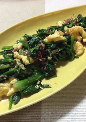 ほうれん草とコンビーフの炒め物-レシピのメイン写真