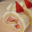 ふわふわストロベリーロールケーキ