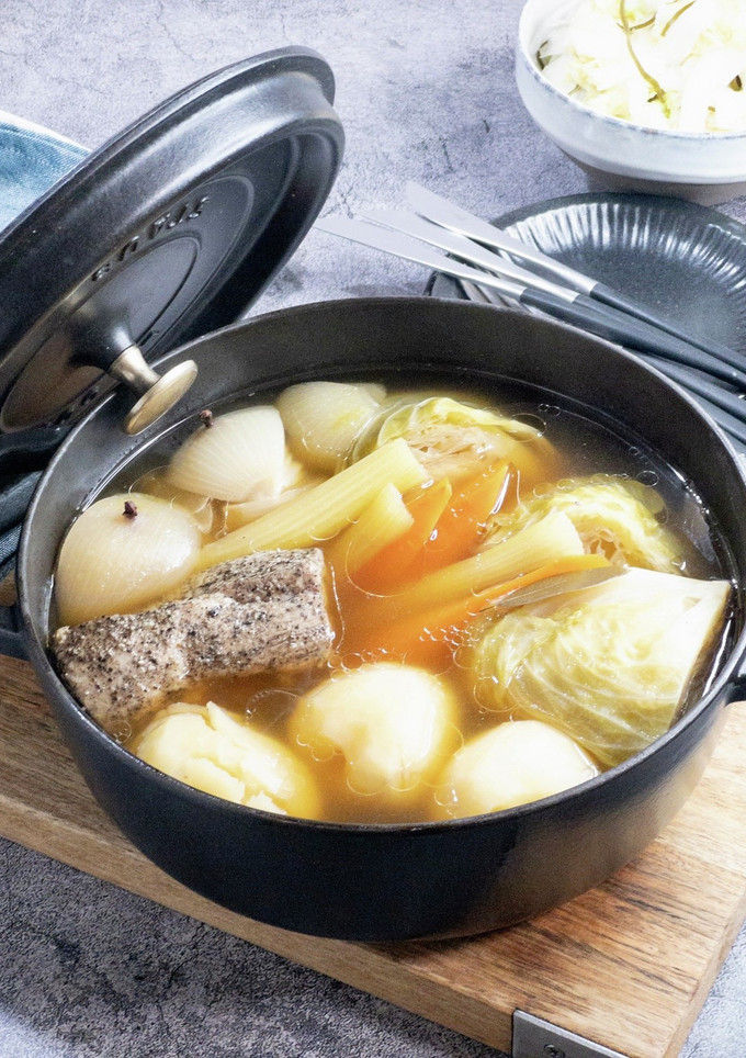STAUBを使って！塩豚のポトフ-レシピのメイン写真