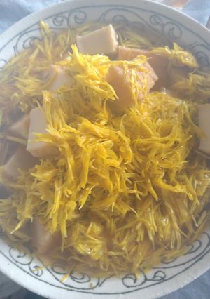 簡単　食用菊と厚揚げの蕎麦つゆ煮-レシピのメイン写真