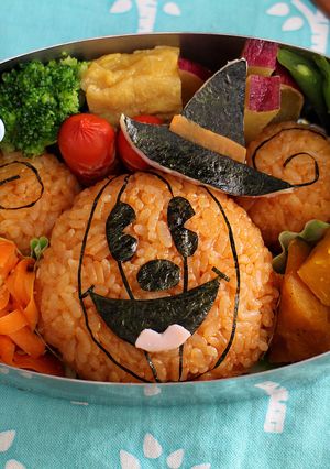 ハロウィンキャラ弁☆かぼちゃミッキー-レシピのメイン写真