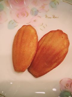 焦がしバターのマドレーヌ♡-レシピのメイン写真