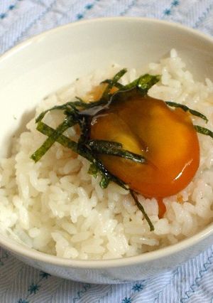 大葉にんにく醤油で♪黄身漬け-レシピのメイン写真