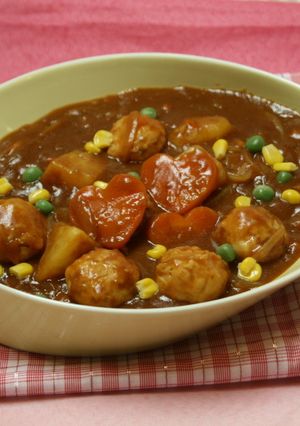 愛情たっぷり♥鶏だんご入りカレー-レシピのメイン写真