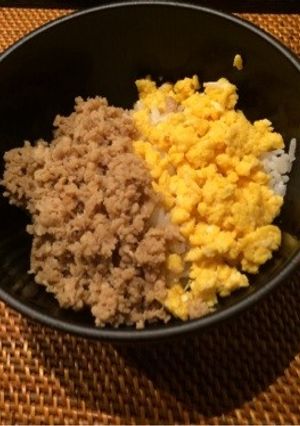 子供も大好き♡鶏そぼろ-レシピのメイン写真