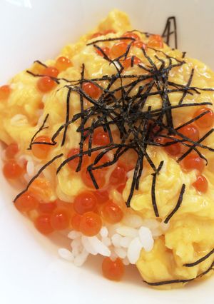 ひとりごはん*5分でとろりいくらたま丼-レシピのメイン写真