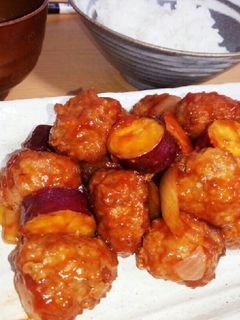 お酢なし*さつまいもと肉だんごの酢豚風-レシピのメイン写真