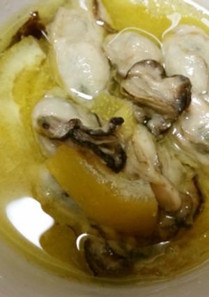 かきと塩レモンのアヒージョ-レシピのメイン写真