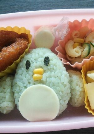 お弁当に♪ペンギンのおにぎり-レシピのメイン写真