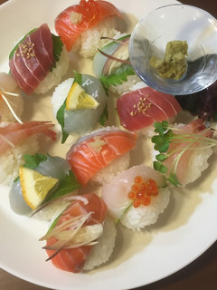 華やか♡簡単♡手まり寿司-レシピのメイン写真