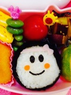 くり抜きオバケちゃん弁当…♩-レシピのメイン写真