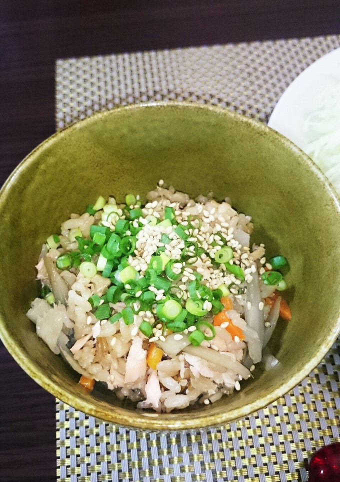 シロさんの塩鮭の炊き込みご飯-レシピのメイン写真
