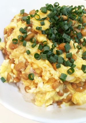 簡単５分＊ふんわり納豆オムレツ丼-レシピのメイン写真