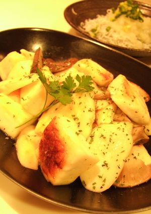 エリンギとはんぺんのふわふわバター焼き-レシピのメイン写真