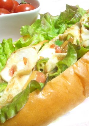ねばとろ梅チーズホットドック-レシピのメイン写真