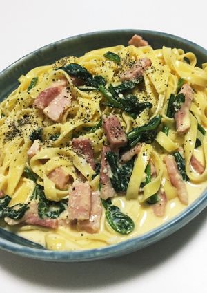 男飯☆ほうれん草とベーコンのカルボナーラ-レシピのメイン写真