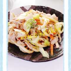 รูปของ めんつゆだけ♡簡単すぎる焼きうどん