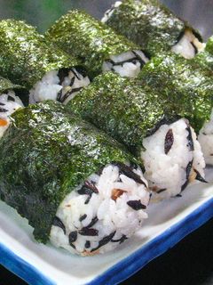 ひじきの煮物DEおにぎり-レシピのメイン写真
