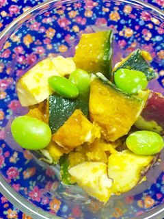 時短!かぼちゃ・さつまいも・枝豆のサラダ-レシピのメイン写真