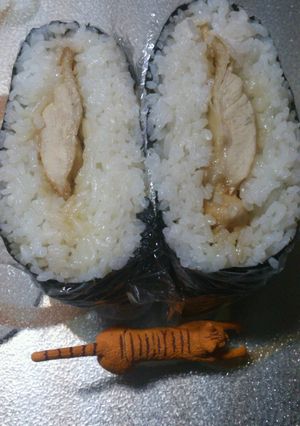 旦那ランチ若鷄手羽トロ照り焼きオニギラズ-レシピのメイン写真