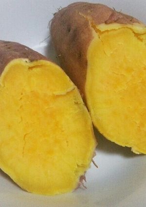 焼き芋 レンジで簡単ホクホク美味しい!!-レシピのメイン写真